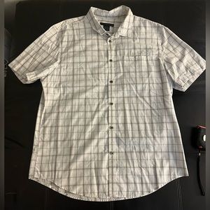 Men’s Calvin Klein Jeans plaid shirt sleeve button down in size xl